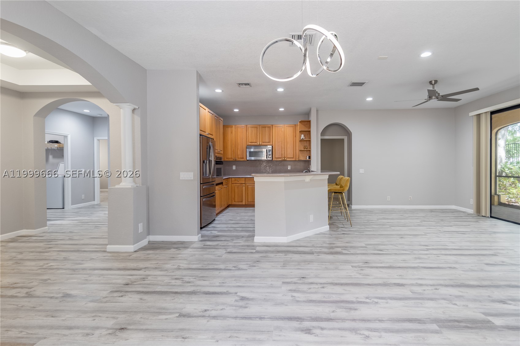 1611 Passion Vine Cir #12-2, Weston FL 33326