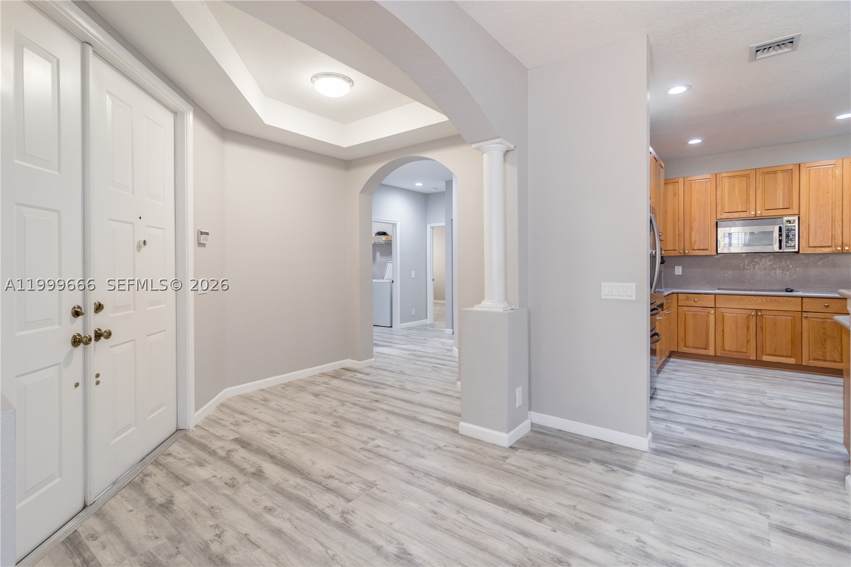 1611 Passion Vine Cir #12-2, Weston FL 33326