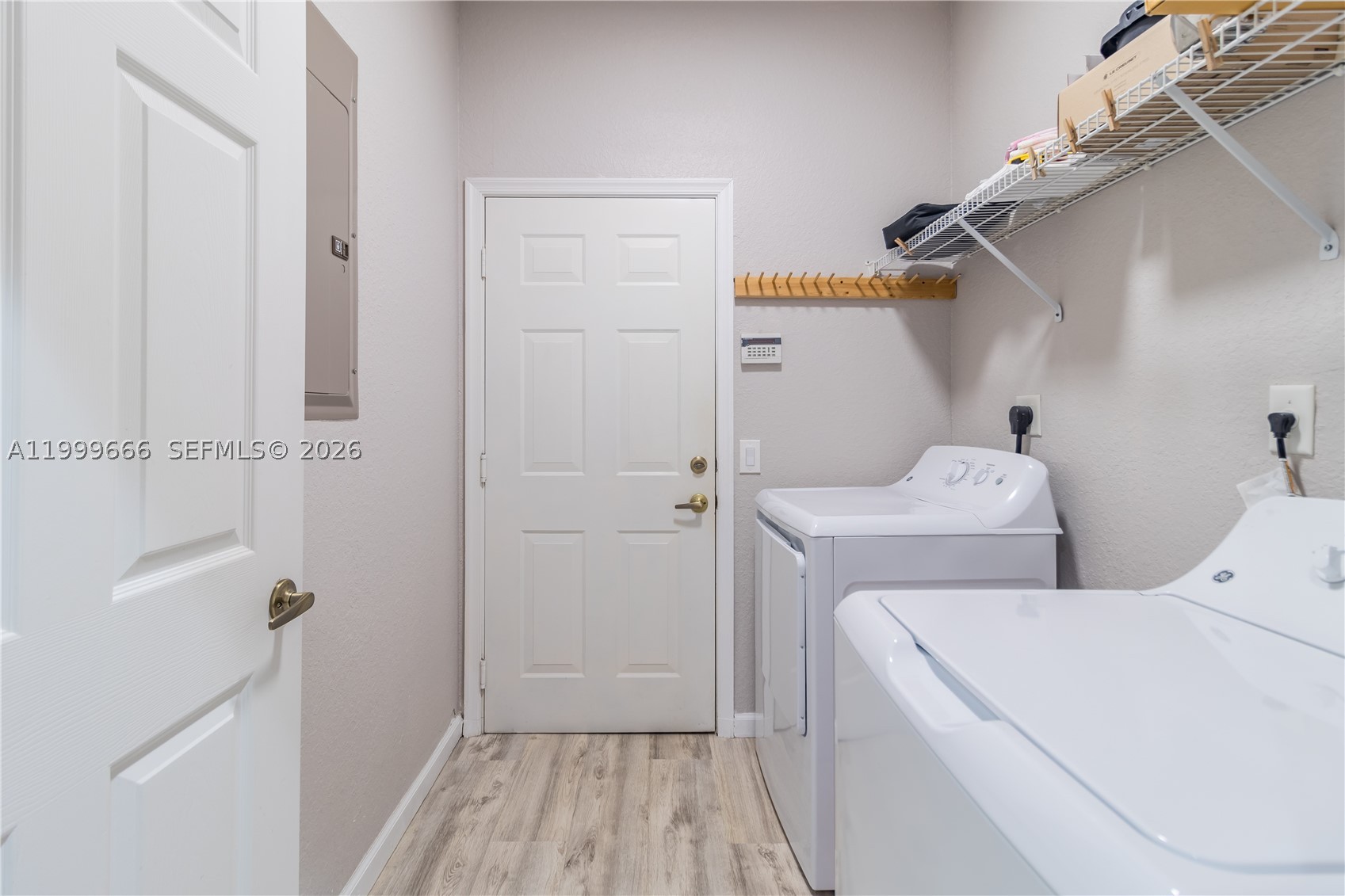 1611 Passion Vine Cir #12-2, Weston FL 33326