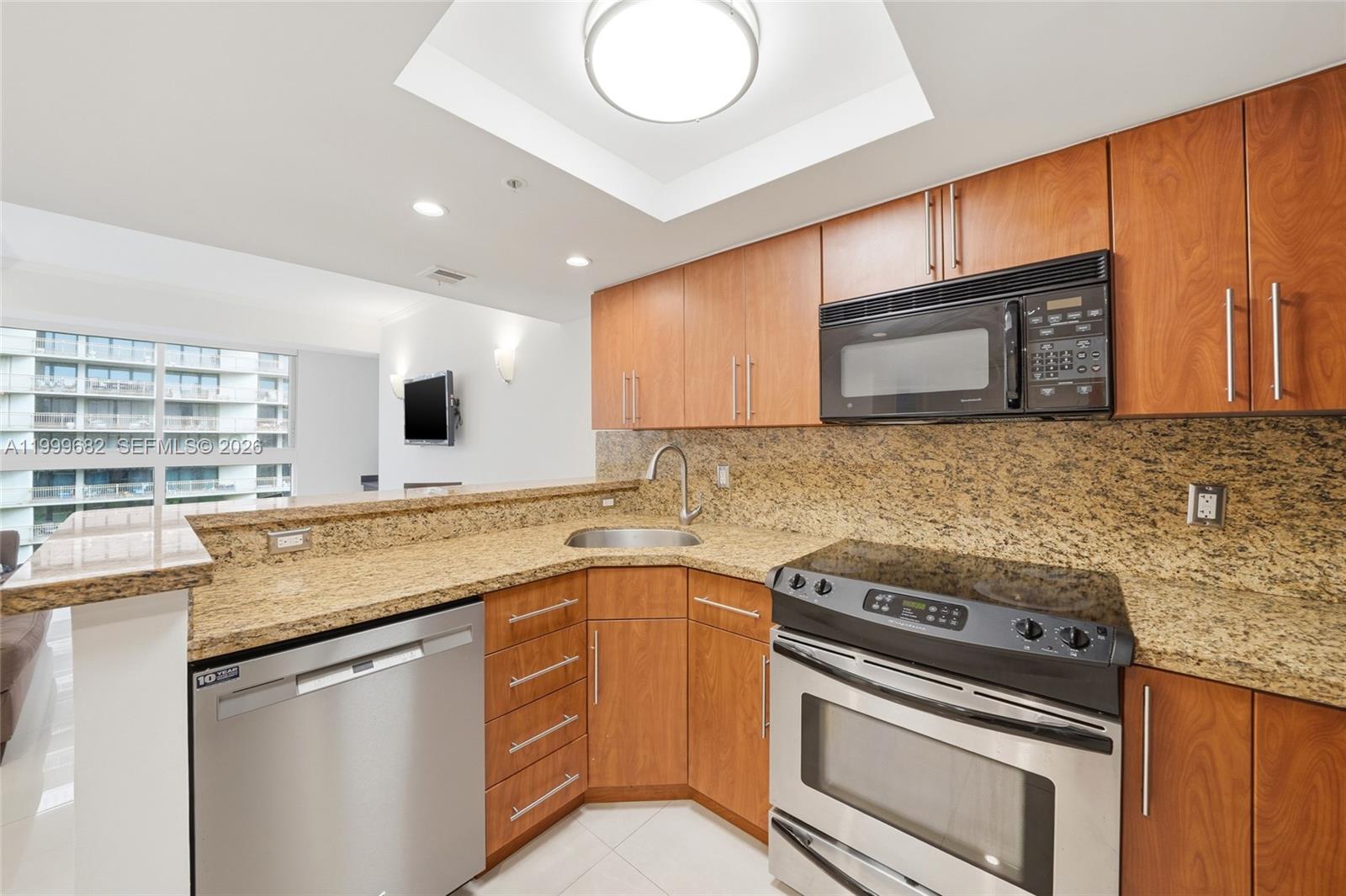 2951 S Bayshore Dr #1111, Miami FL 33133