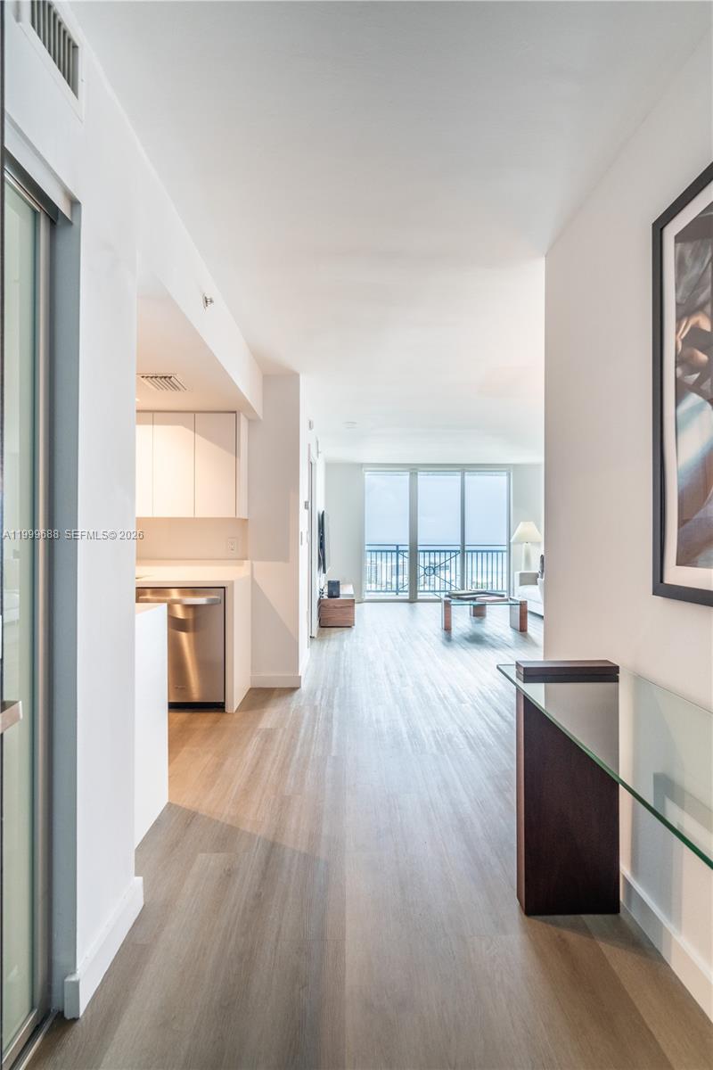 90 Alton Rd #2807, Miami Beach FL 33139