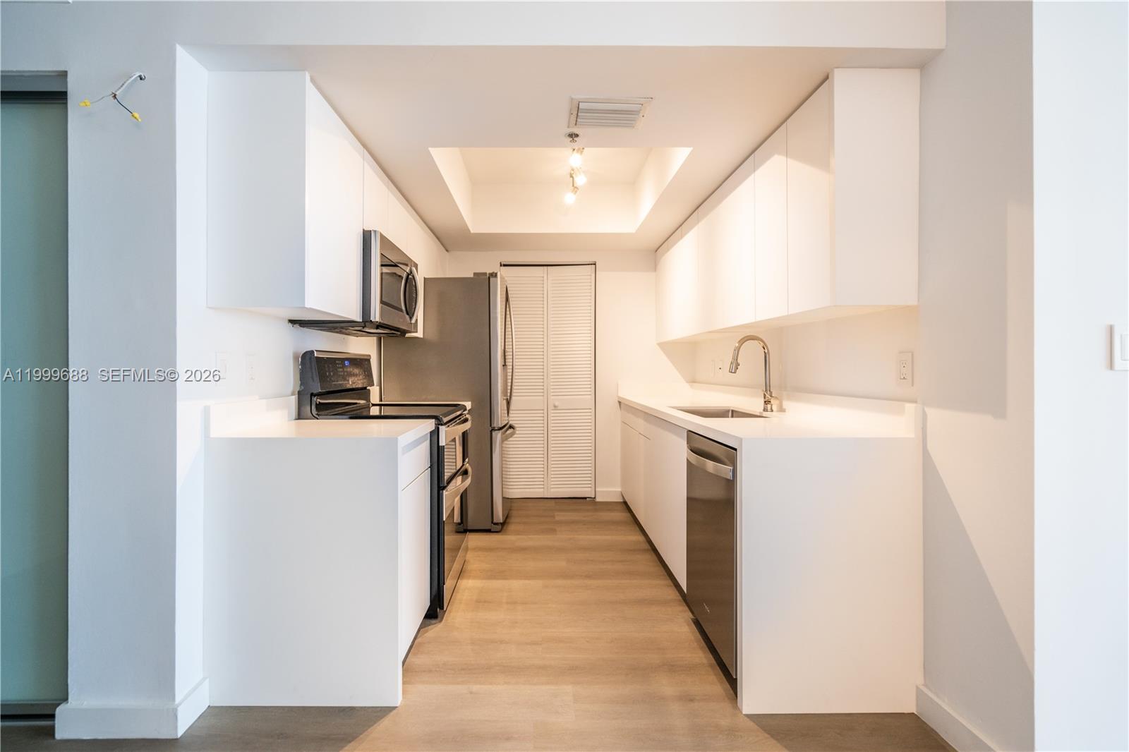 90 Alton Rd #2807, Miami Beach FL 33139