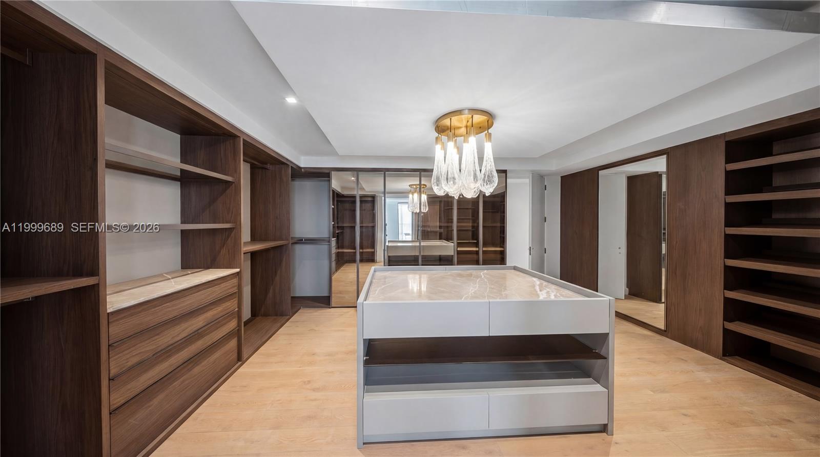 1400 W Lake Dr, Fort Lauderdale FL 33316