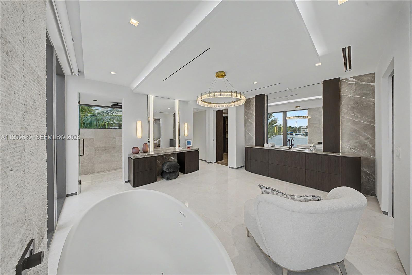 1400 W Lake Dr, Fort Lauderdale FL 33316