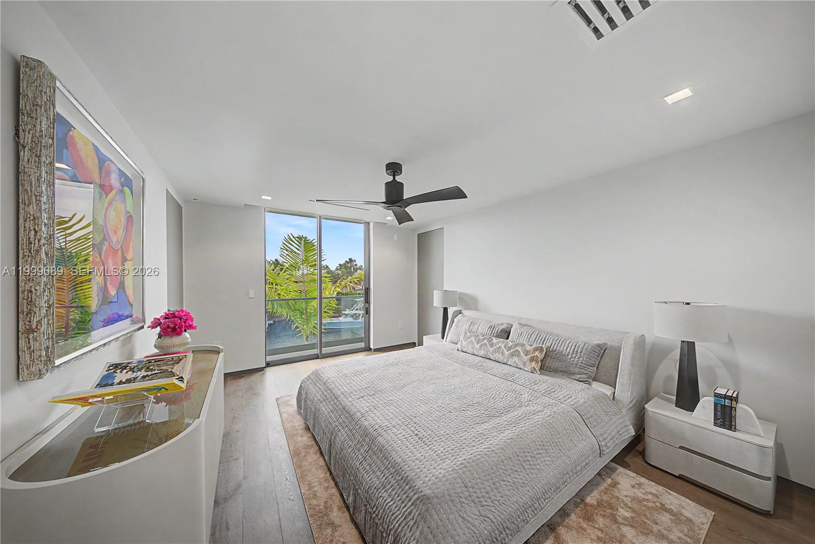 1400 W Lake Dr, Fort Lauderdale FL 33316