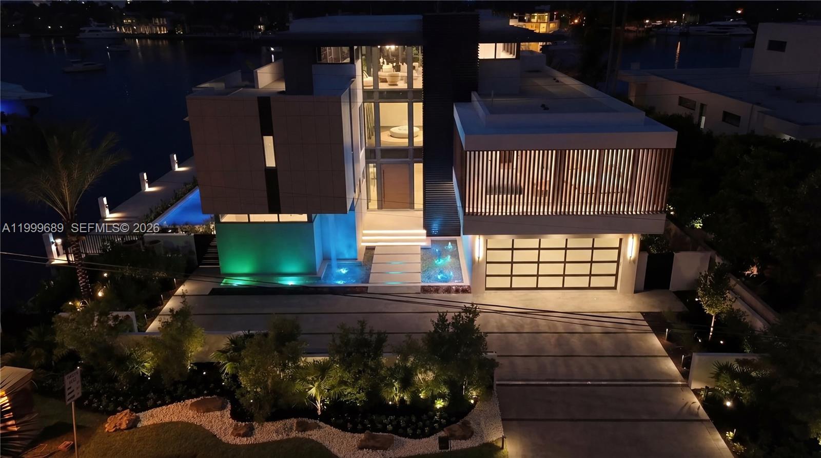 1400 W Lake Dr, Fort Lauderdale FL 33316