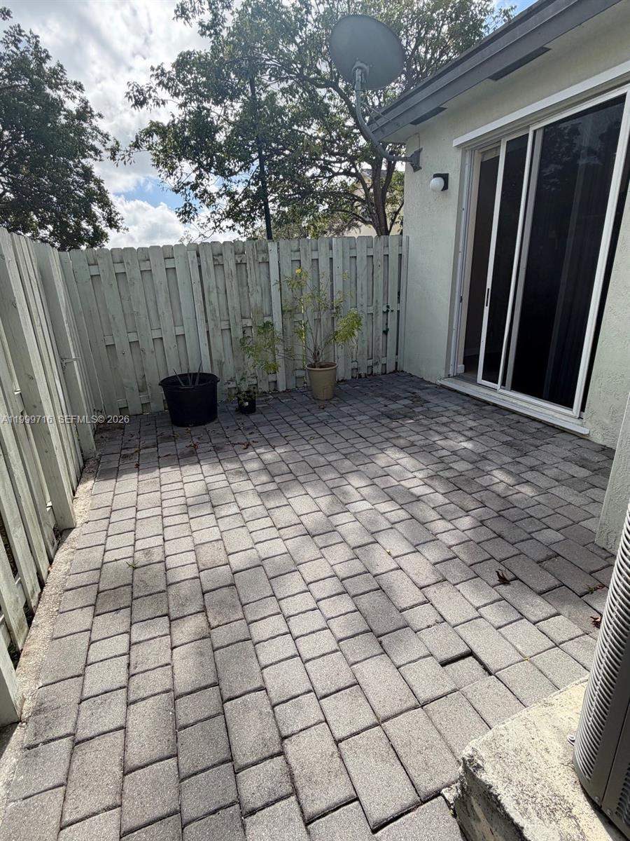 133 SE 28 #8, Homestead FL 33033