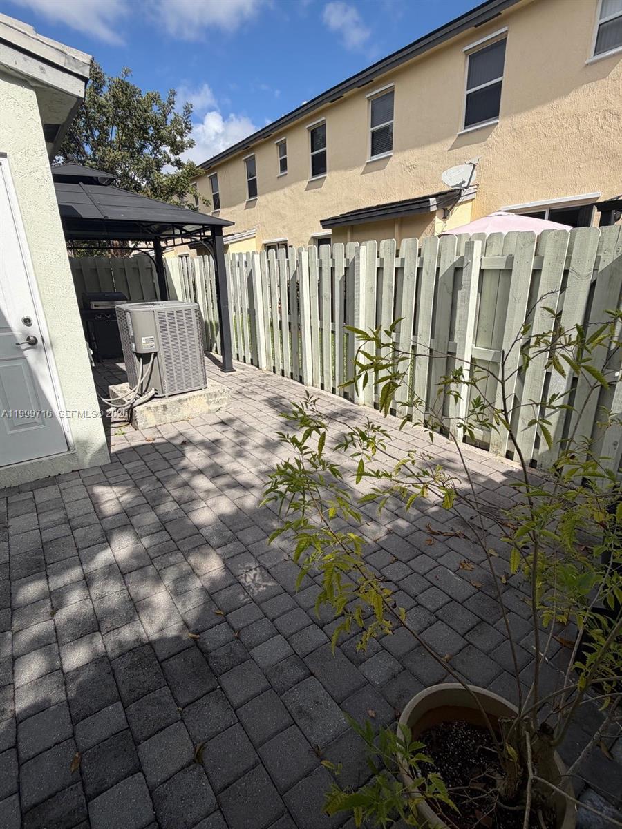 133 SE 28 #8, Homestead FL 33033