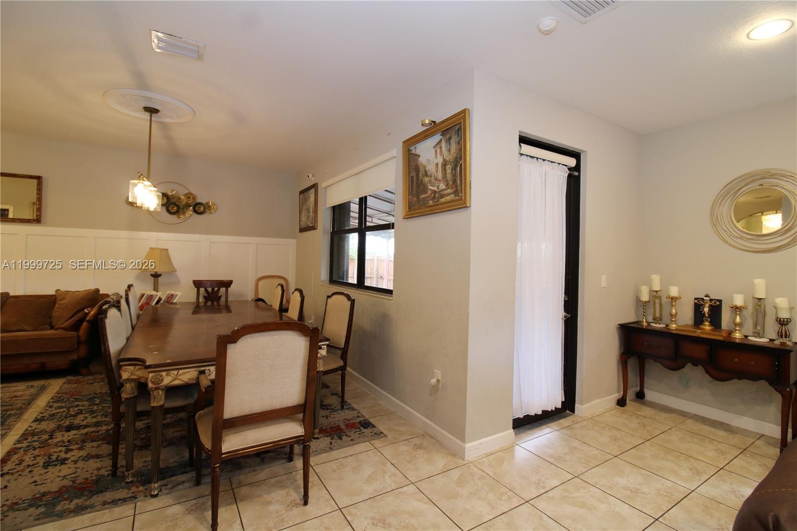 3698 SE 2nd Dr, Homestead FL 33033