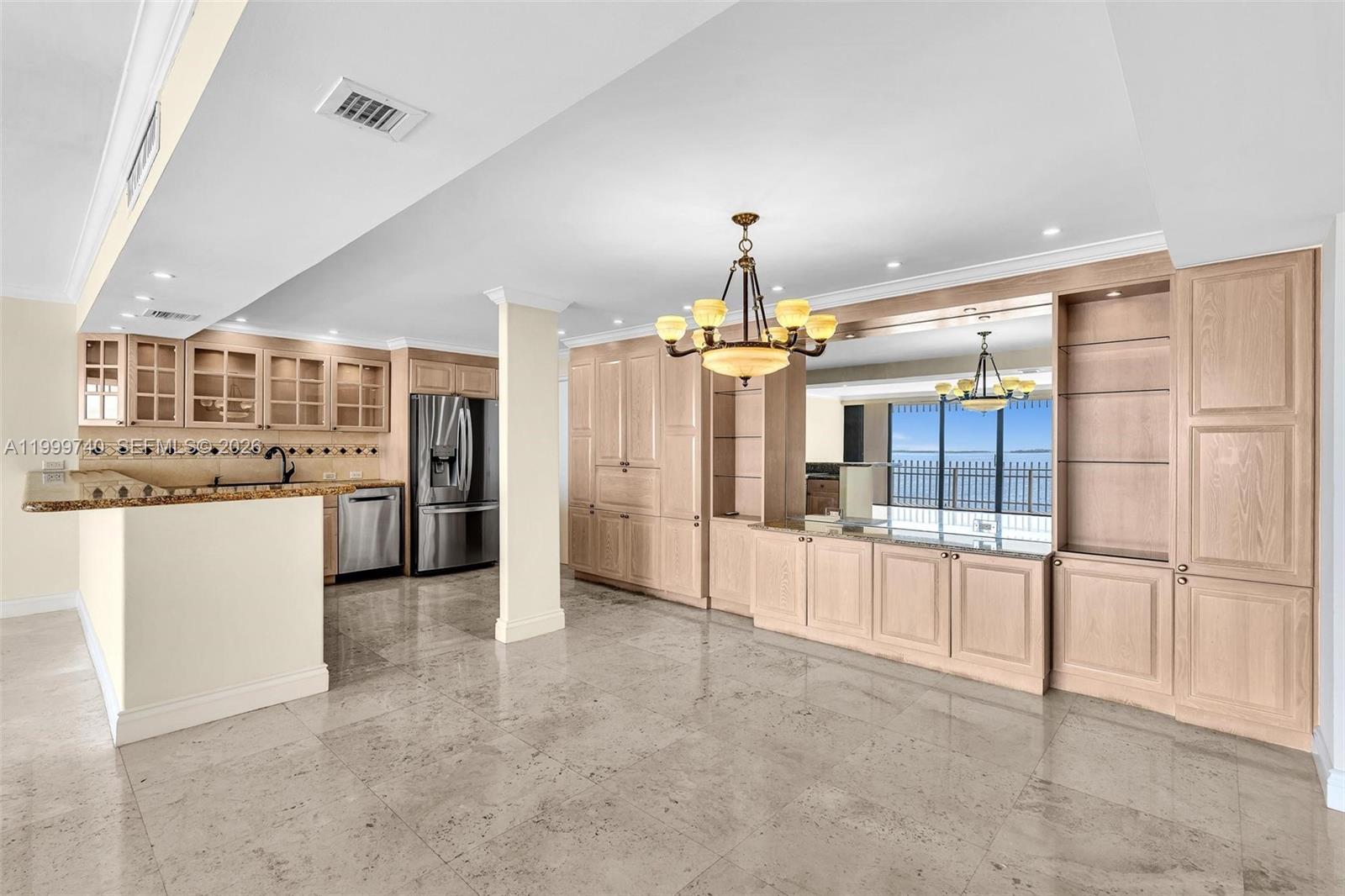 2 Grove Isle Dr #B805, Miami FL 33133