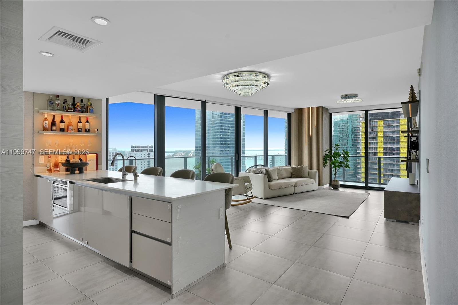 1300 S Miami Ave #2705, Miami FL 33130