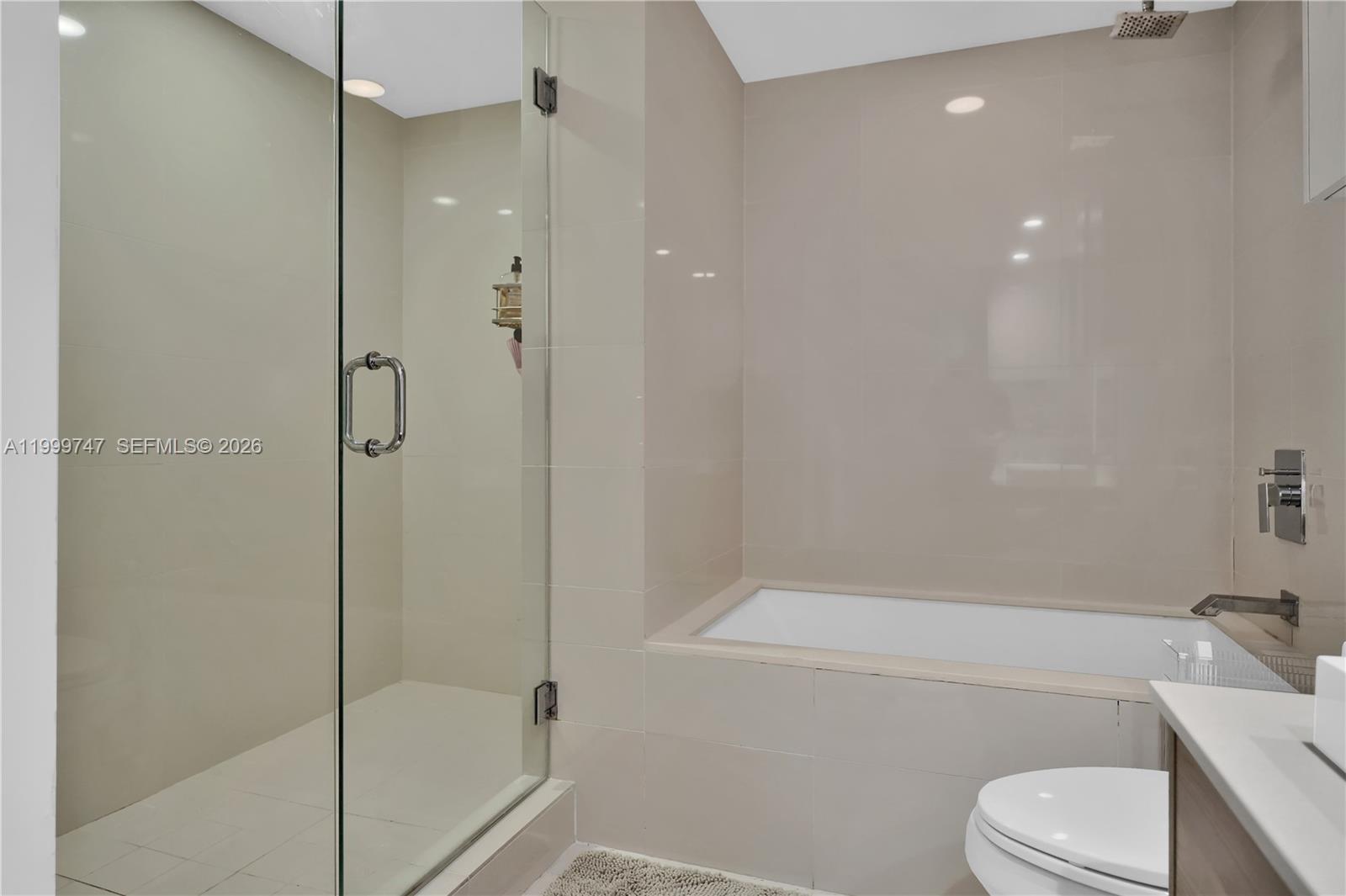 1300 S Miami Ave #2705, Miami FL 33130