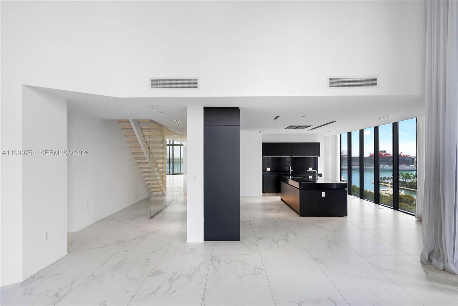 1000 Biscayne Blvd #1201, Miami FL 33132