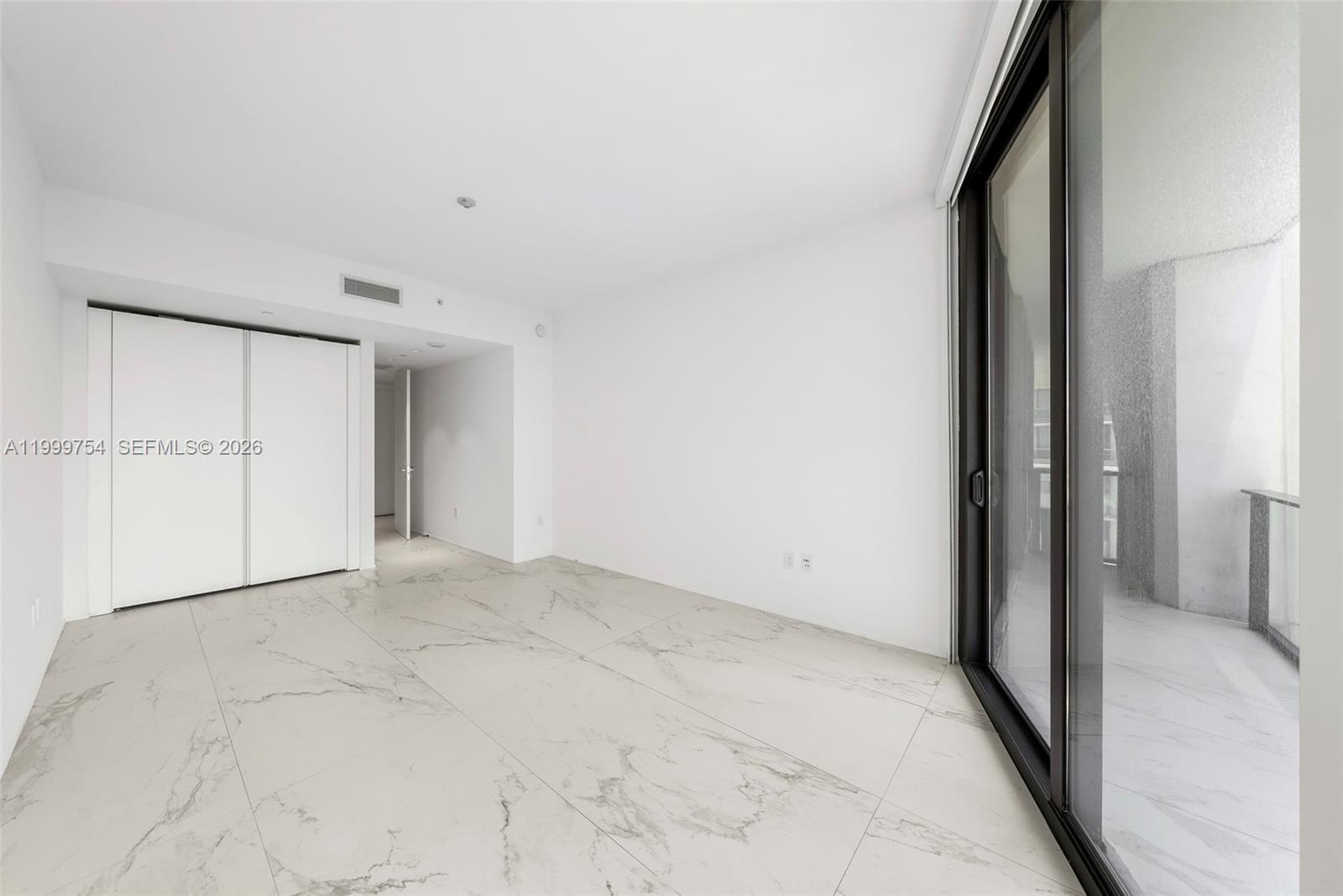 1000 Biscayne Blvd #1201, Miami FL 33132