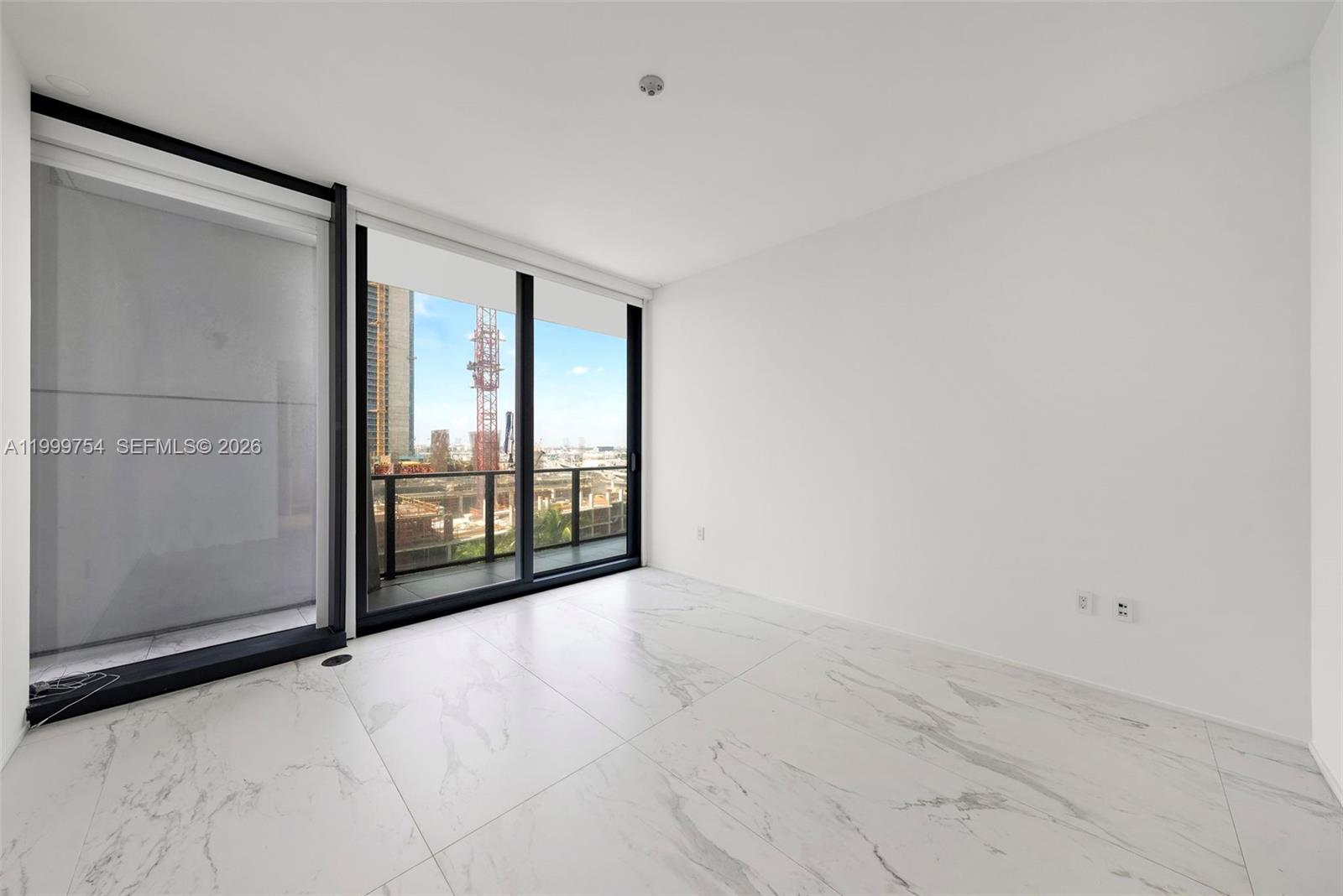 1000 Biscayne Blvd #1201, Miami FL 33132
