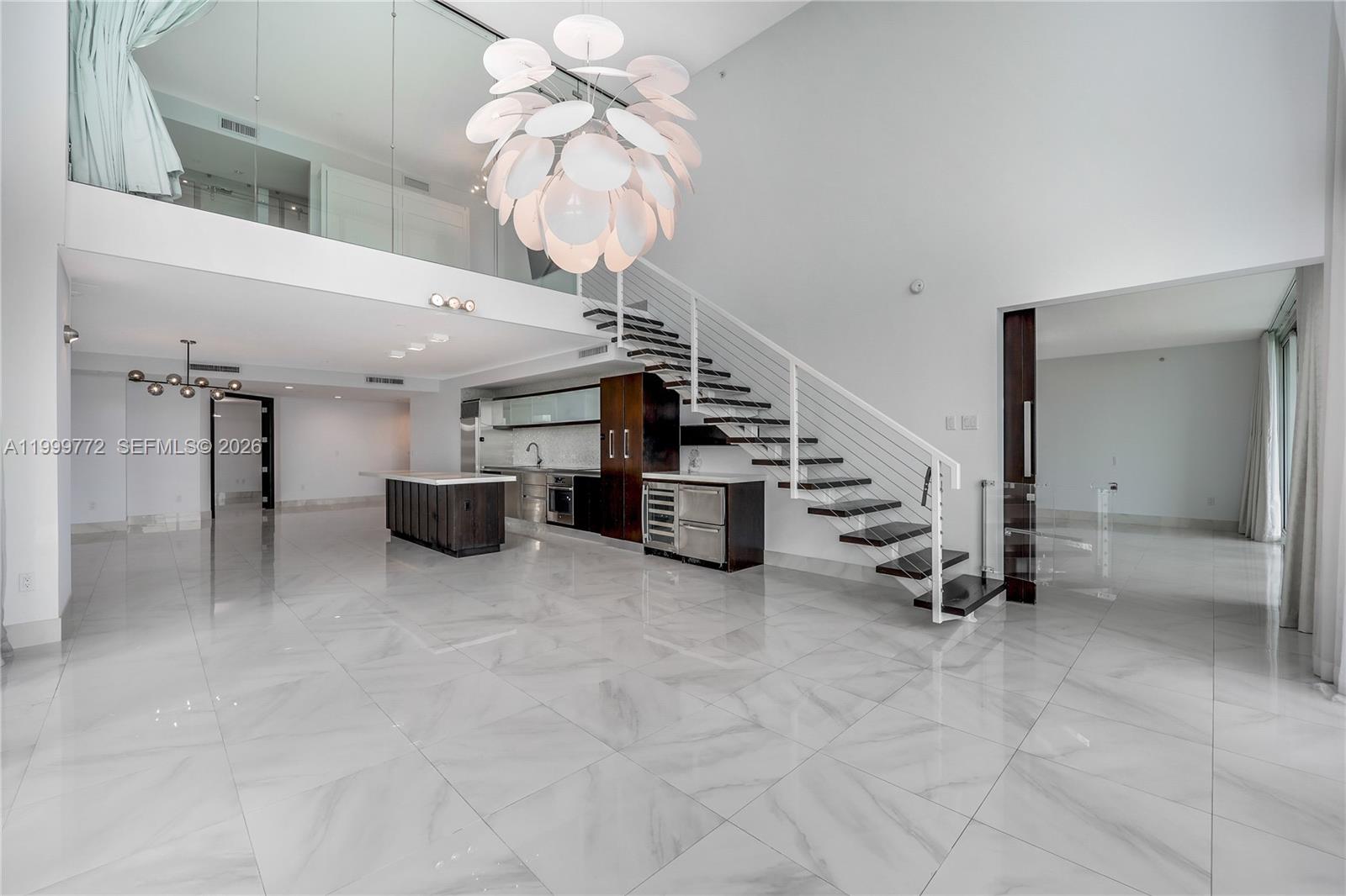 1040 Biscayne Blvd #1001, Miami FL 33132