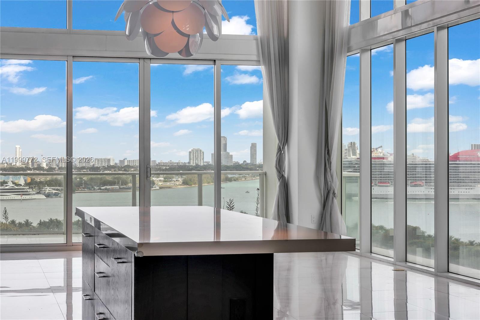 1040 Biscayne Blvd #1001, Miami FL 33132