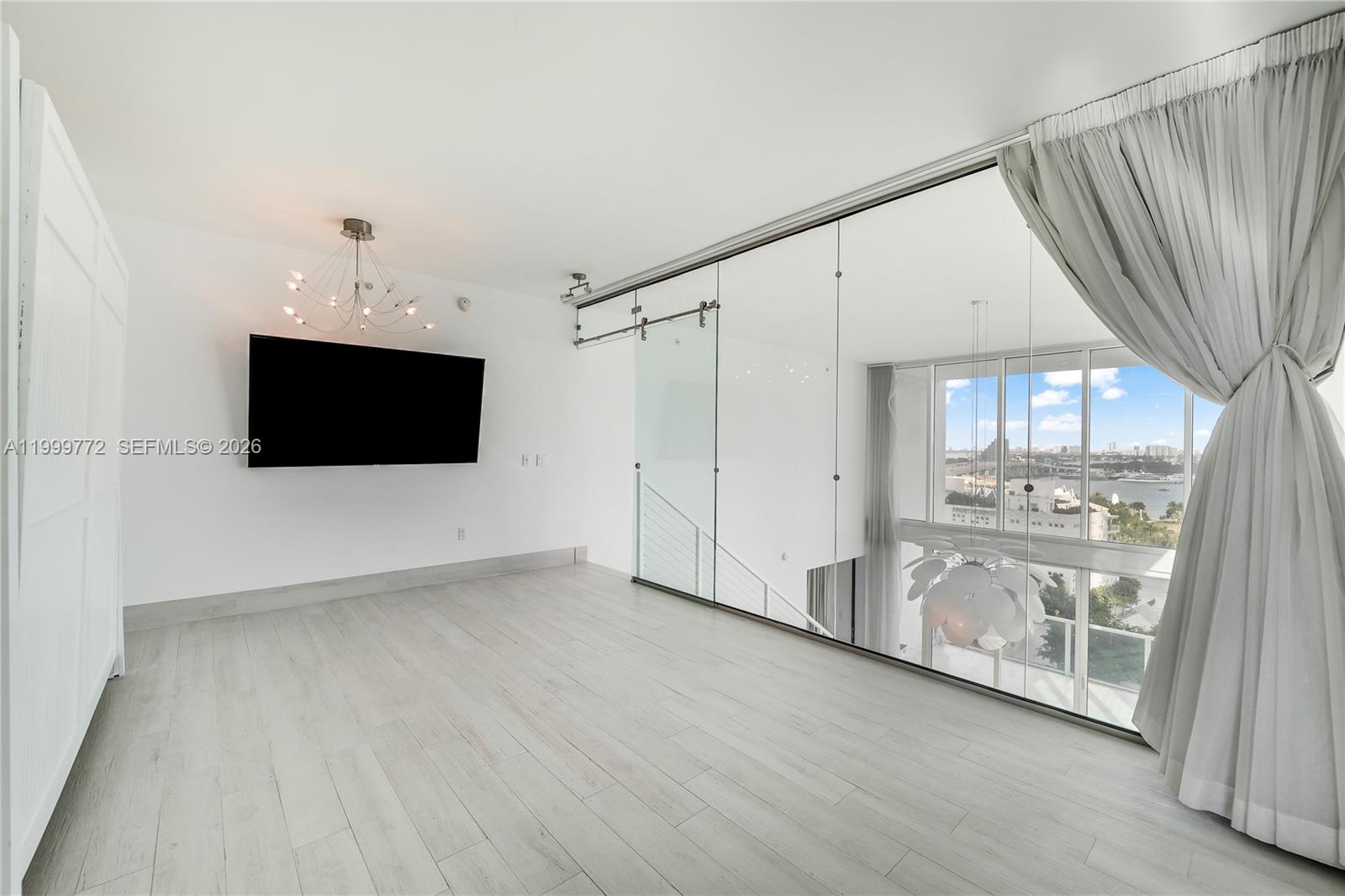 1040 Biscayne Blvd #1001, Miami FL 33132