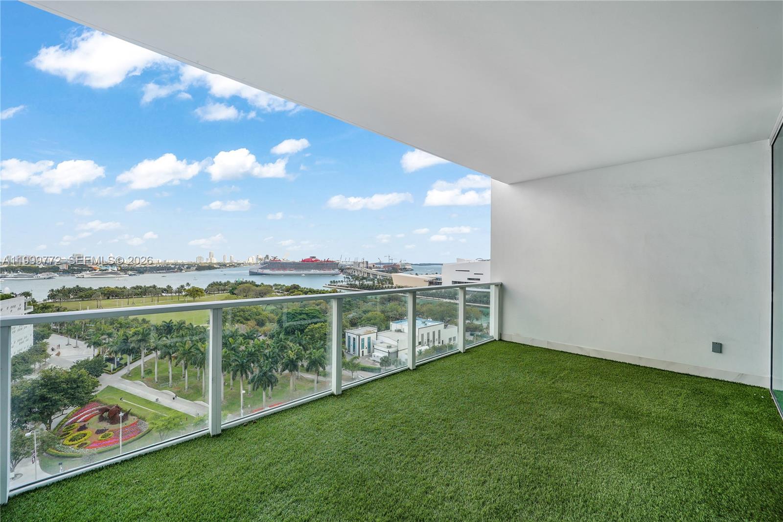 1040 Biscayne Blvd #1001, Miami FL 33132