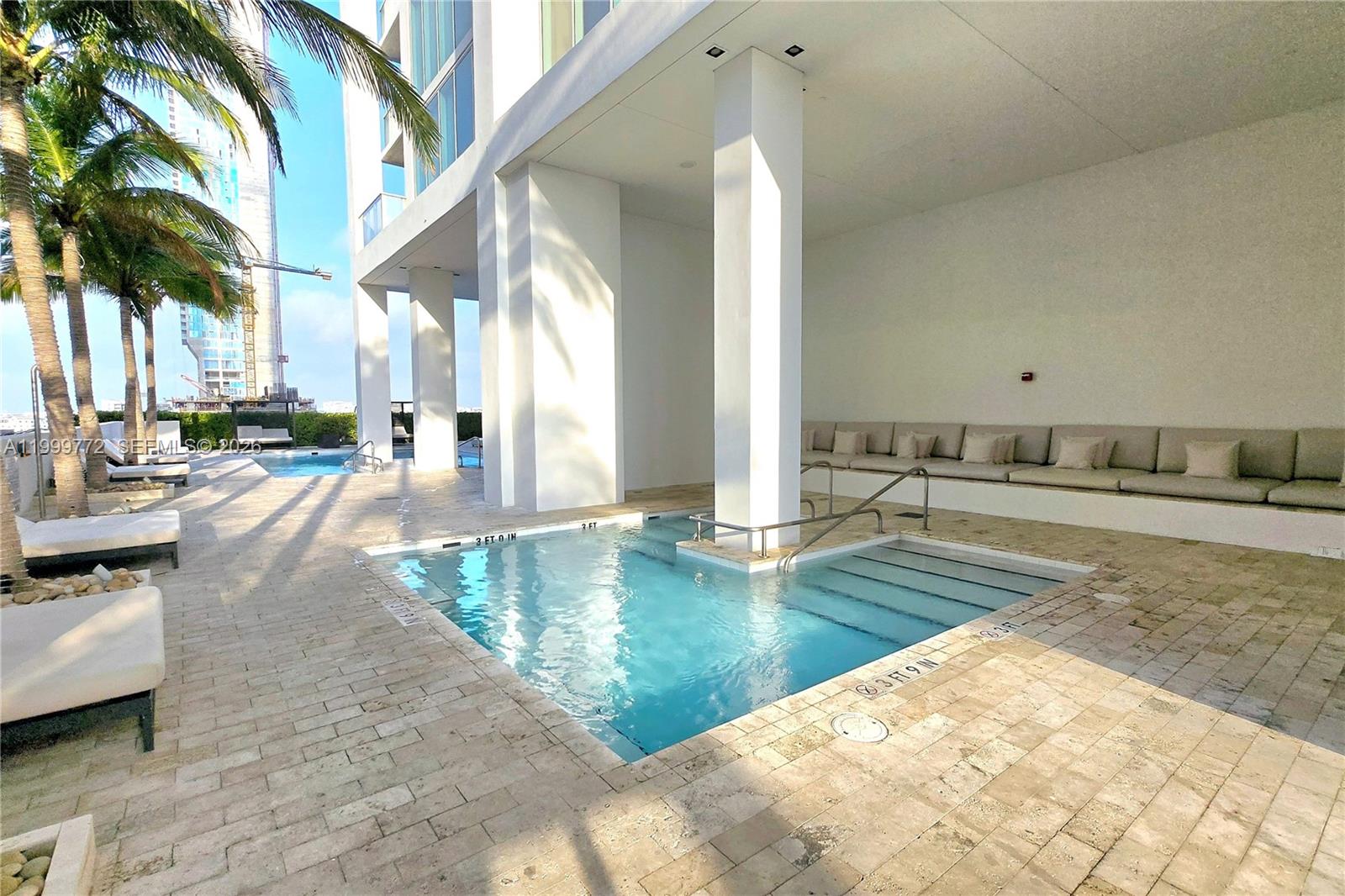 1040 Biscayne Blvd #1001, Miami FL 33132