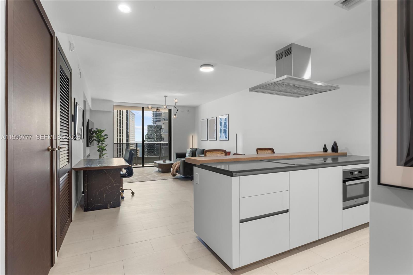 1000 Brickell Plz #2003, Miami FL 33131