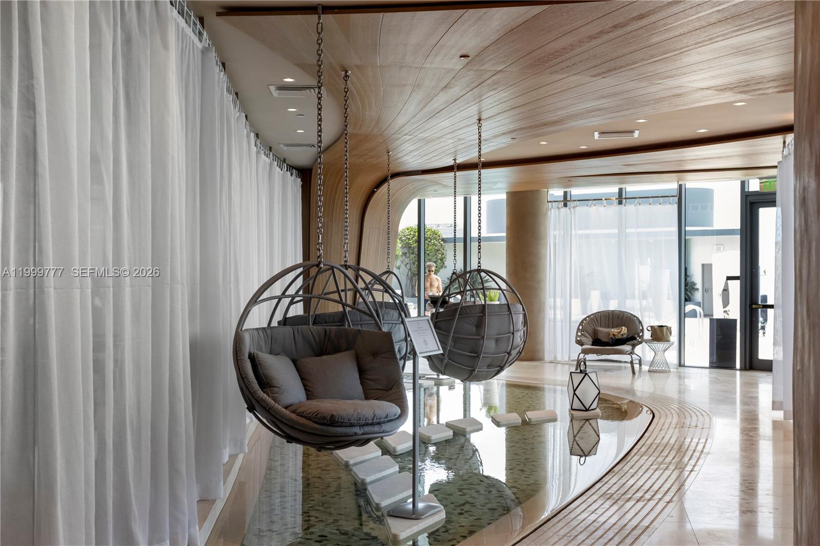 1000 Brickell Plz #2003, Miami FL 33131