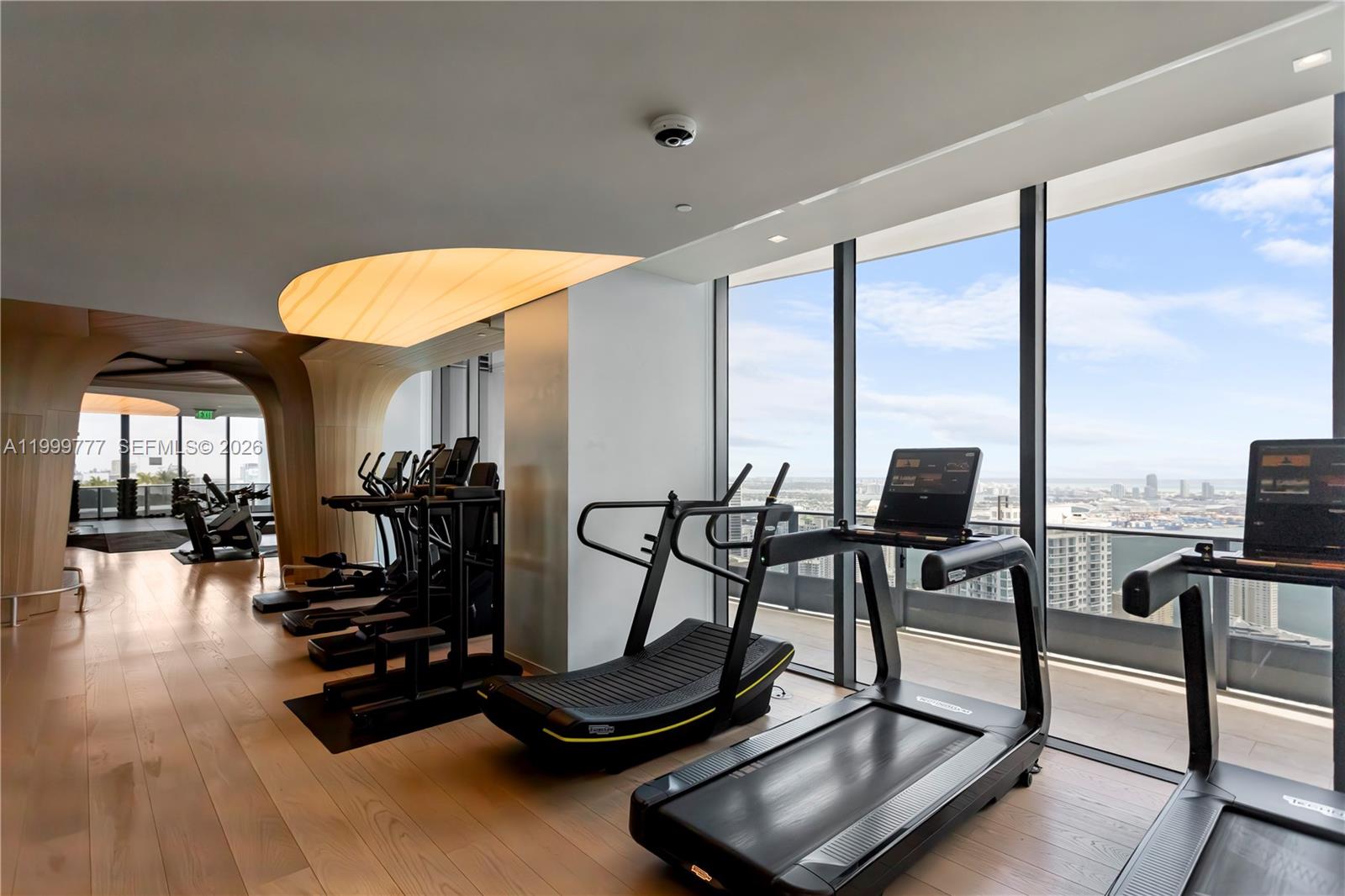 1000 Brickell Plz #2003, Miami FL 33131