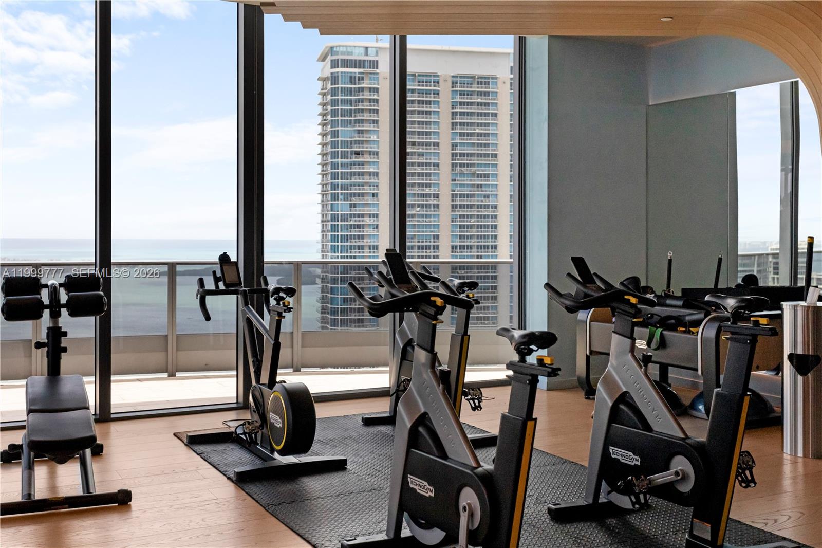 1000 Brickell Plz #2003, Miami FL 33131