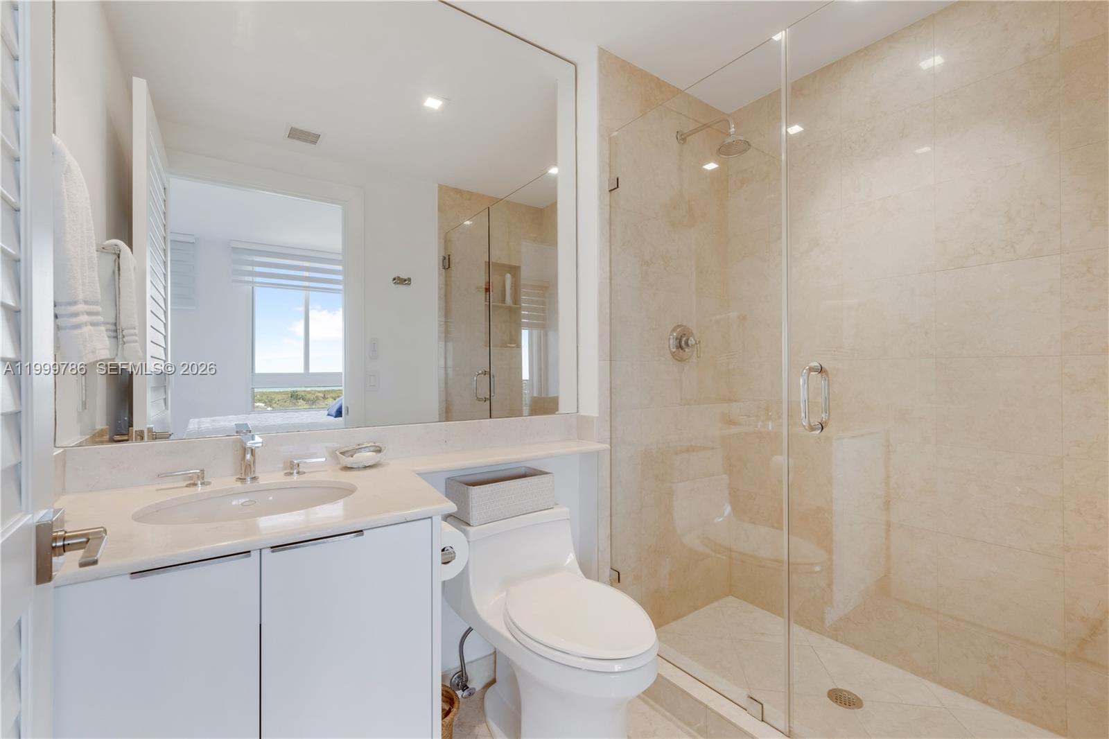 789 Crandon Blvd #1003, Key Biscayne FL 33149