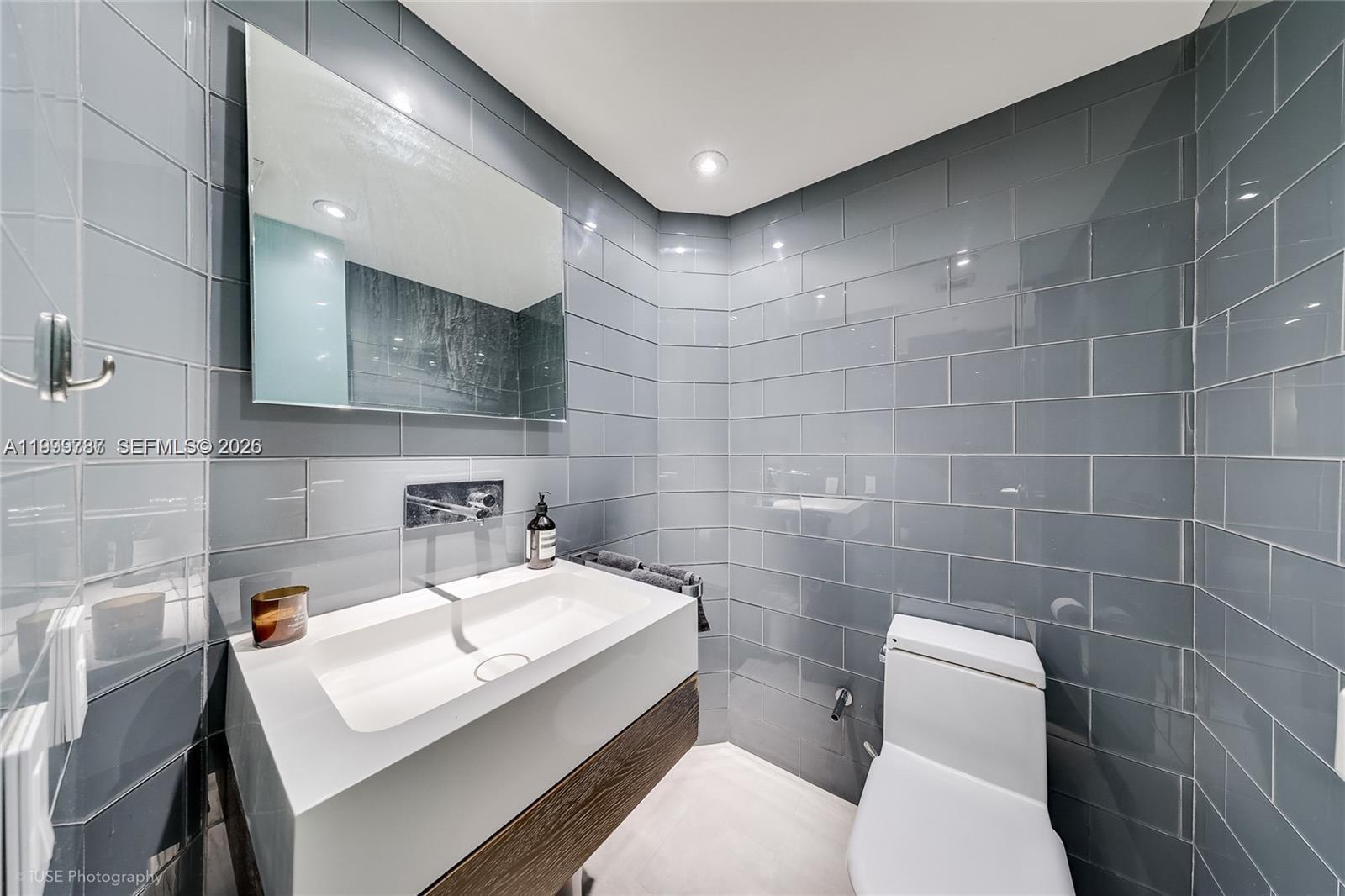 701 Brickell Key Blvd #503, Miami FL 33131