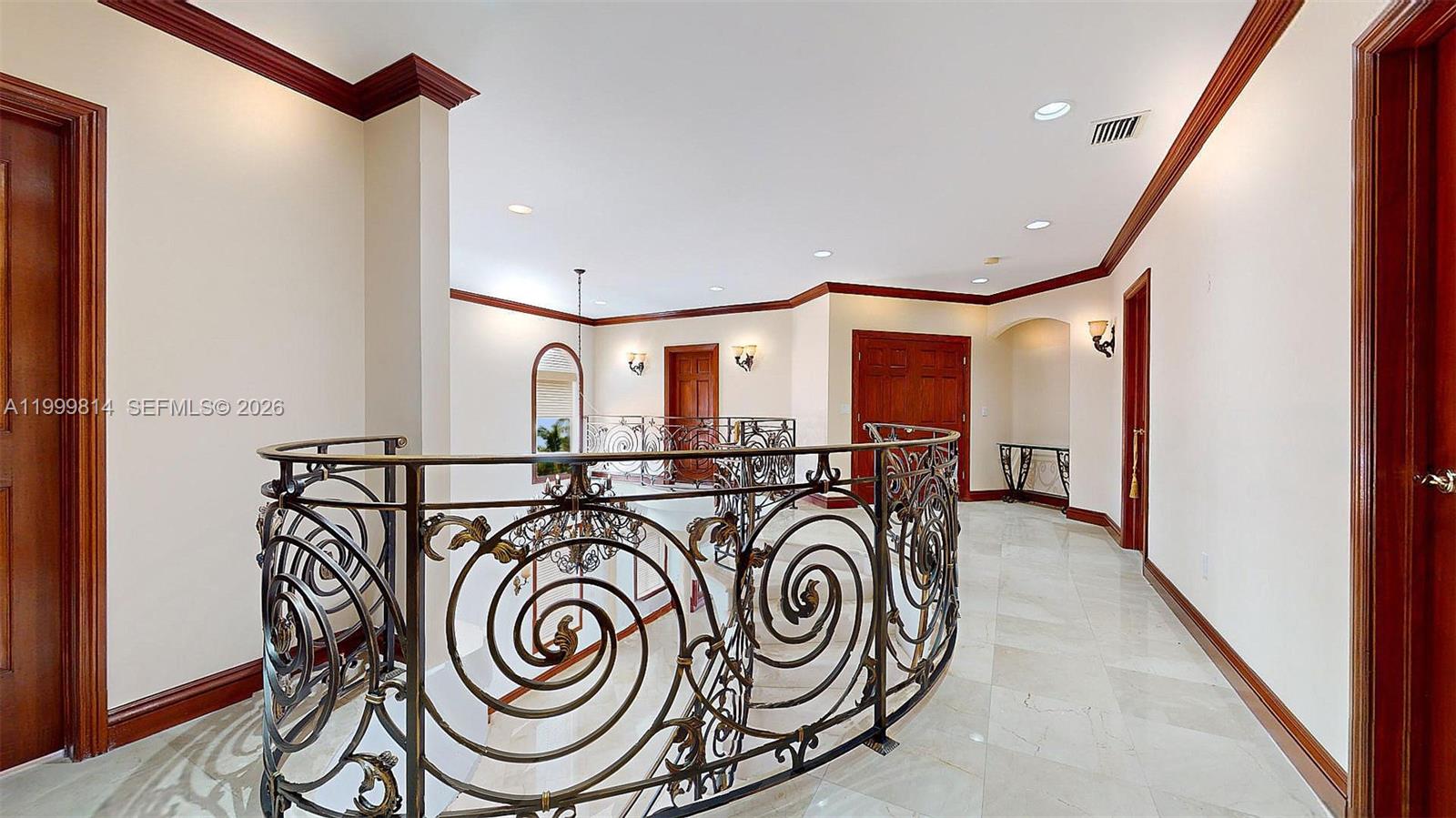 1131 Stillwater Dr, Miami Beach FL 33141