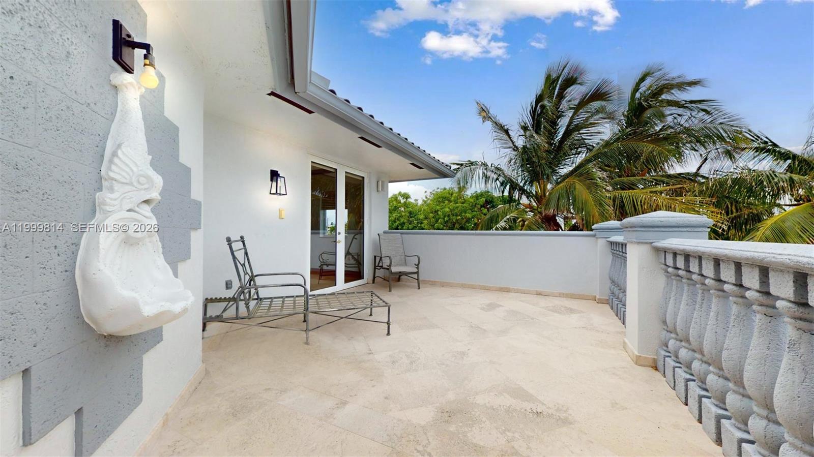1131 Stillwater Dr, Miami Beach FL 33141