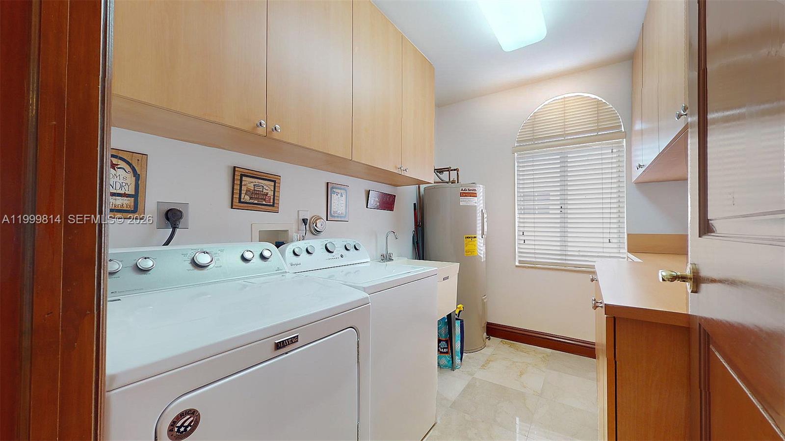 1131 Stillwater Dr, Miami Beach FL 33141
