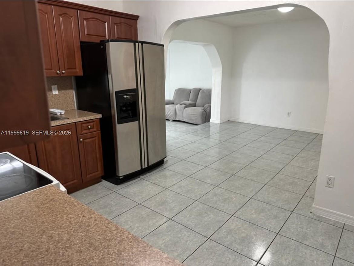 9021 SW 30th Ter, Miami FL 33165