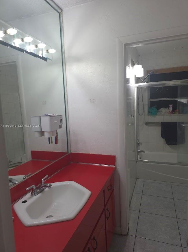 9021 SW 30th Ter, Miami FL 33165