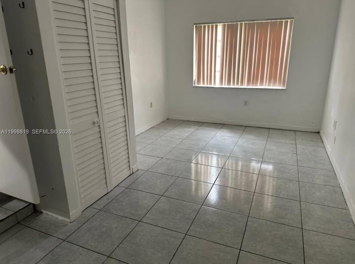 9021 SW 30th Ter, Miami FL 33165