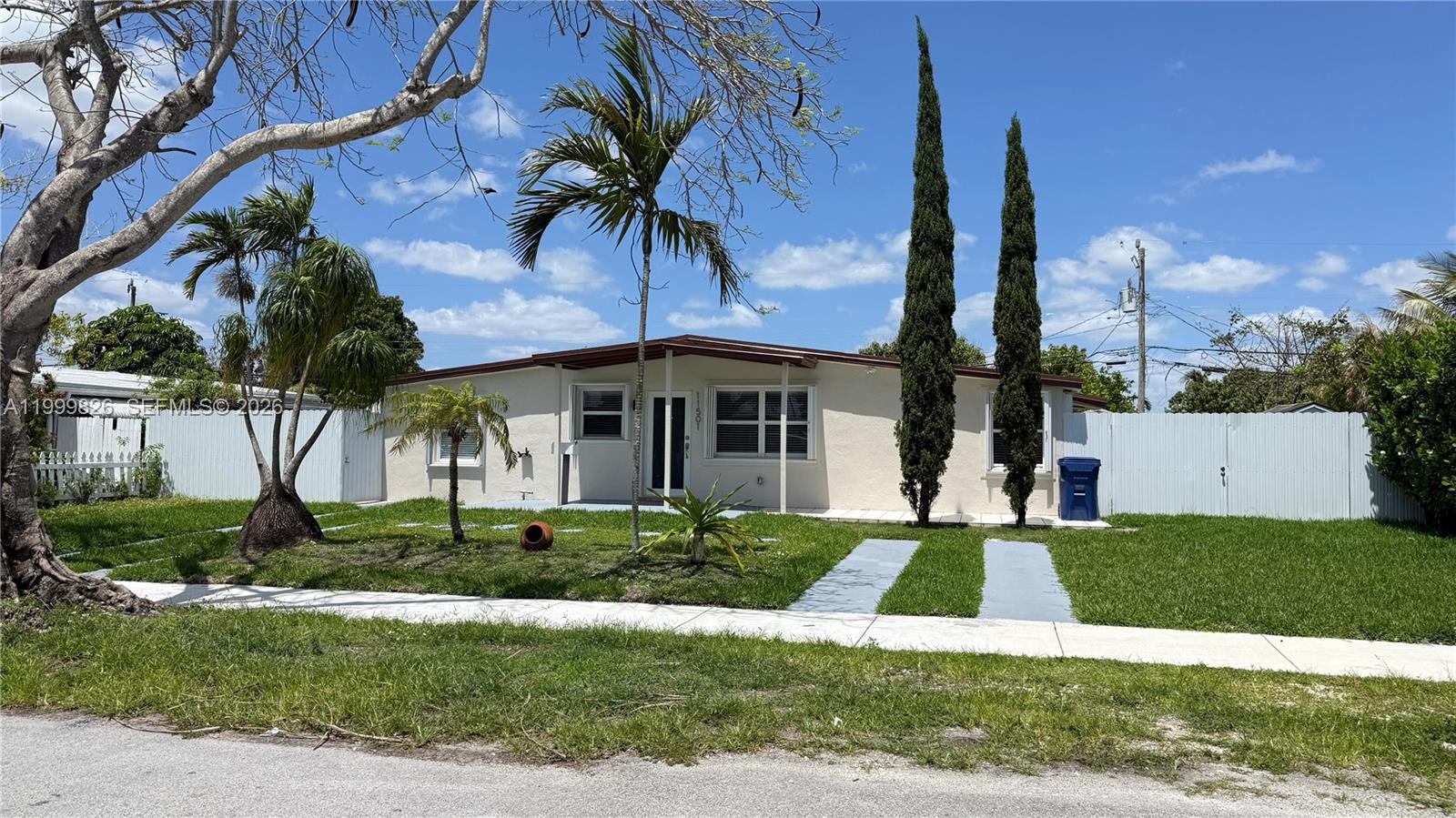 11501 SW 43rd Ln #0, Miami FL 33165