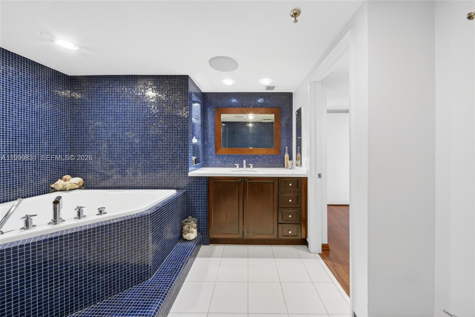 9 Island Ave #1906, Miami Beach FL 33139
