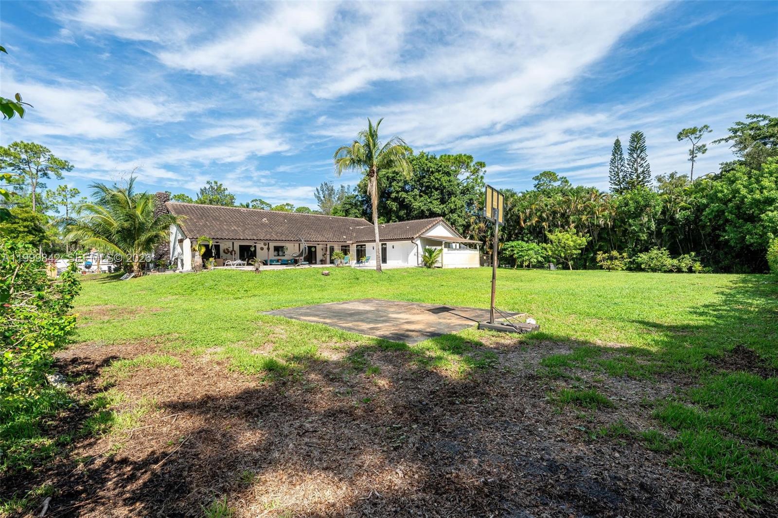 6252 NW 65th Ter, Parkland FL 33067