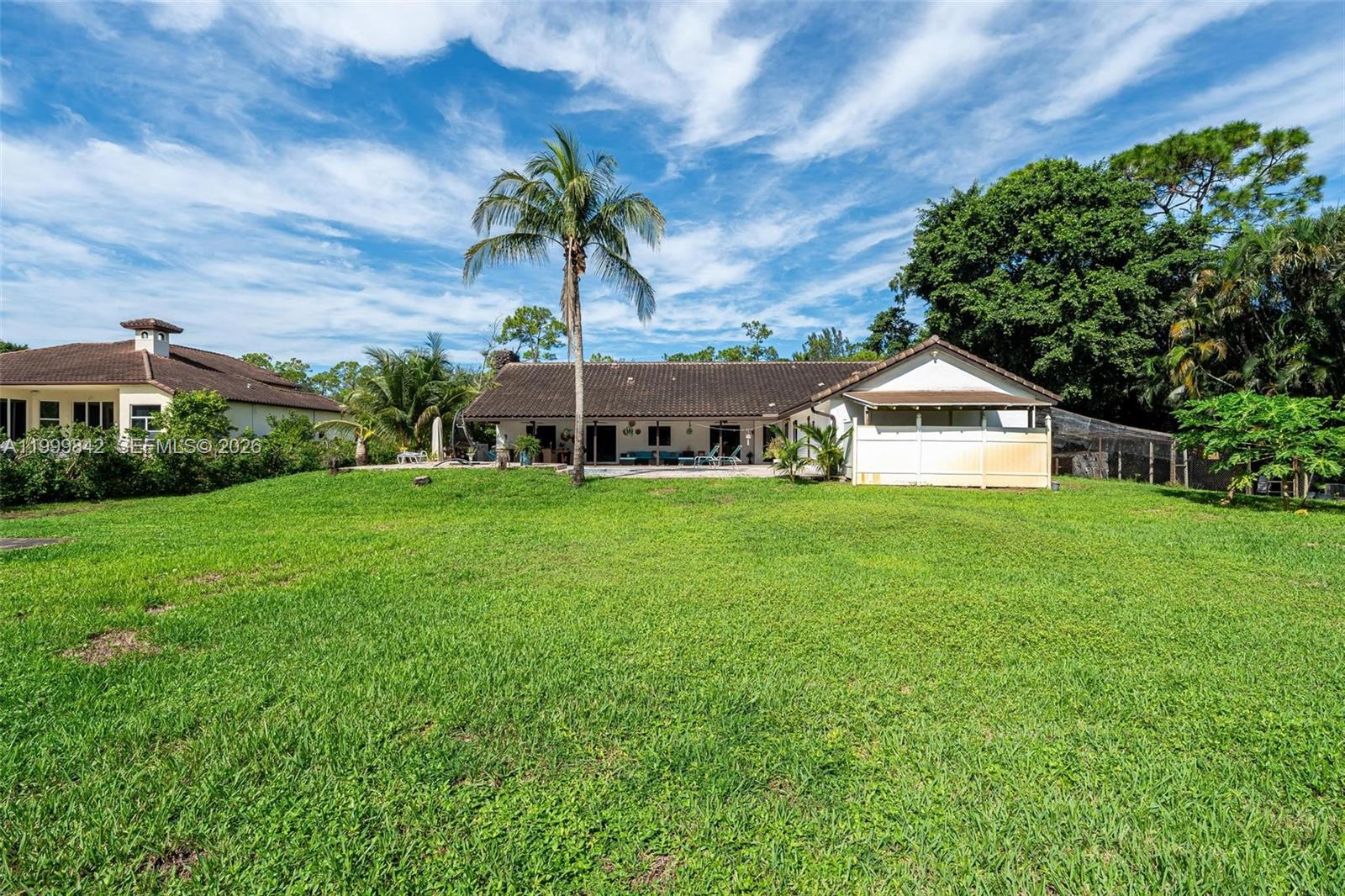 6252 NW 65th Ter, Parkland FL 33067