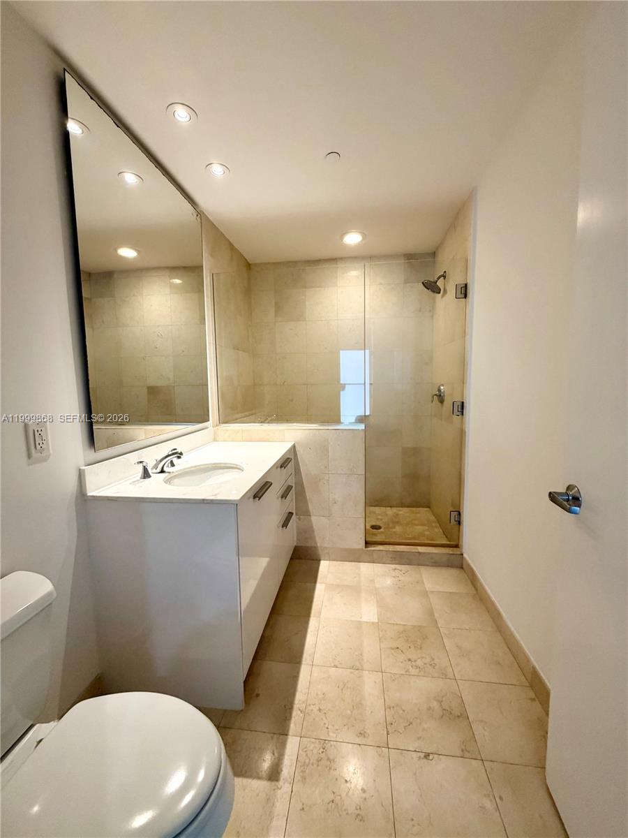 1050 Brickell Ave #2420, Miami FL 33131