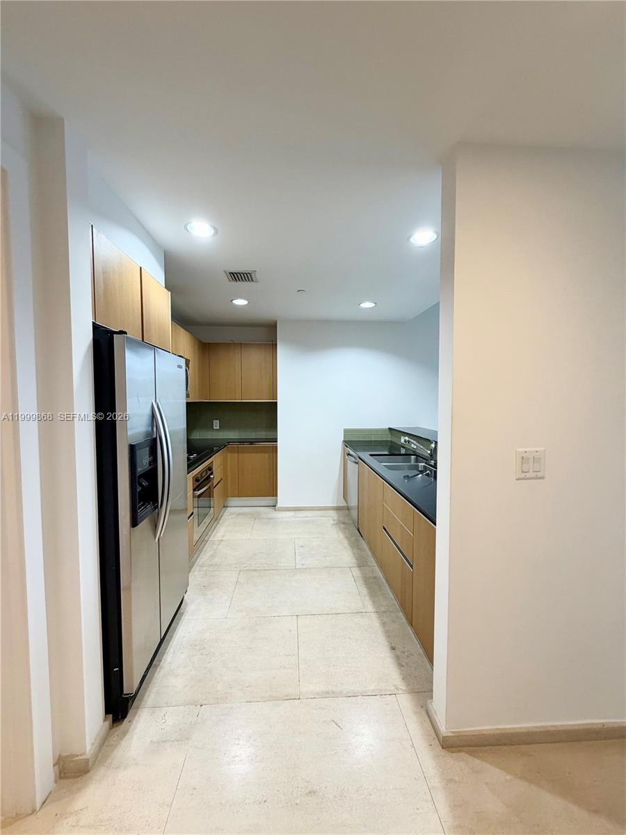 1050 Brickell Ave #2420, Miami FL 33131