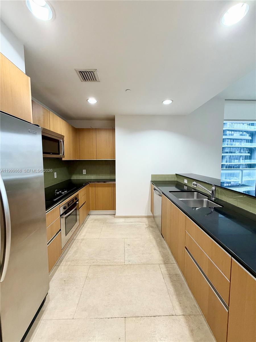 1050 Brickell Ave #2420, Miami FL 33131
