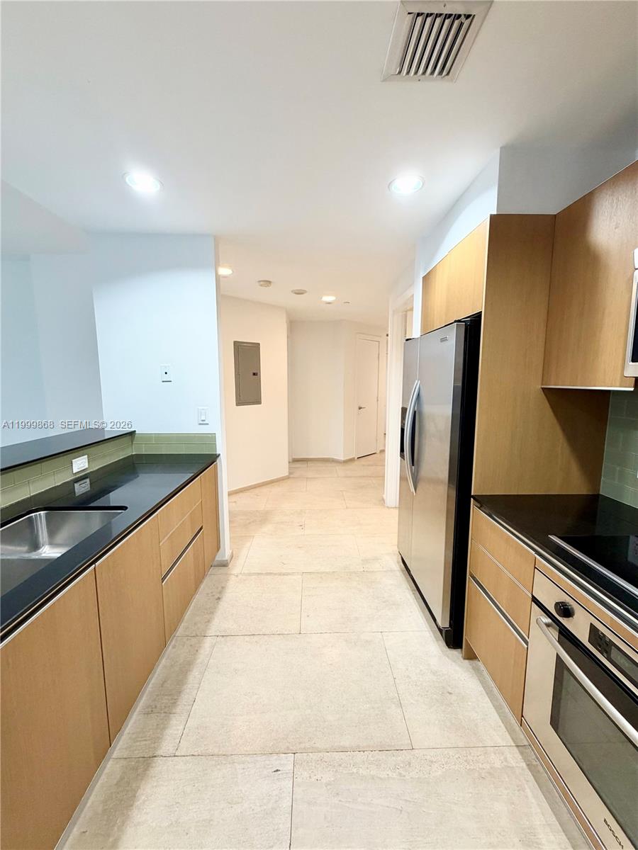 1050 Brickell Ave #2420, Miami FL 33131
