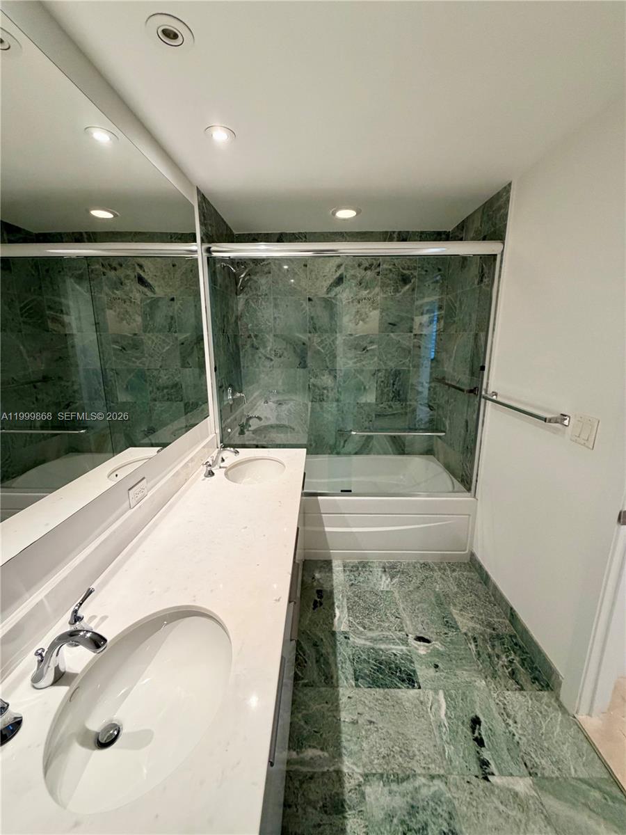 1050 Brickell Ave #2420, Miami FL 33131