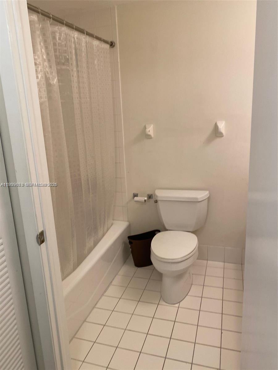185 SE 14th Ter #1411, Miami FL 33131