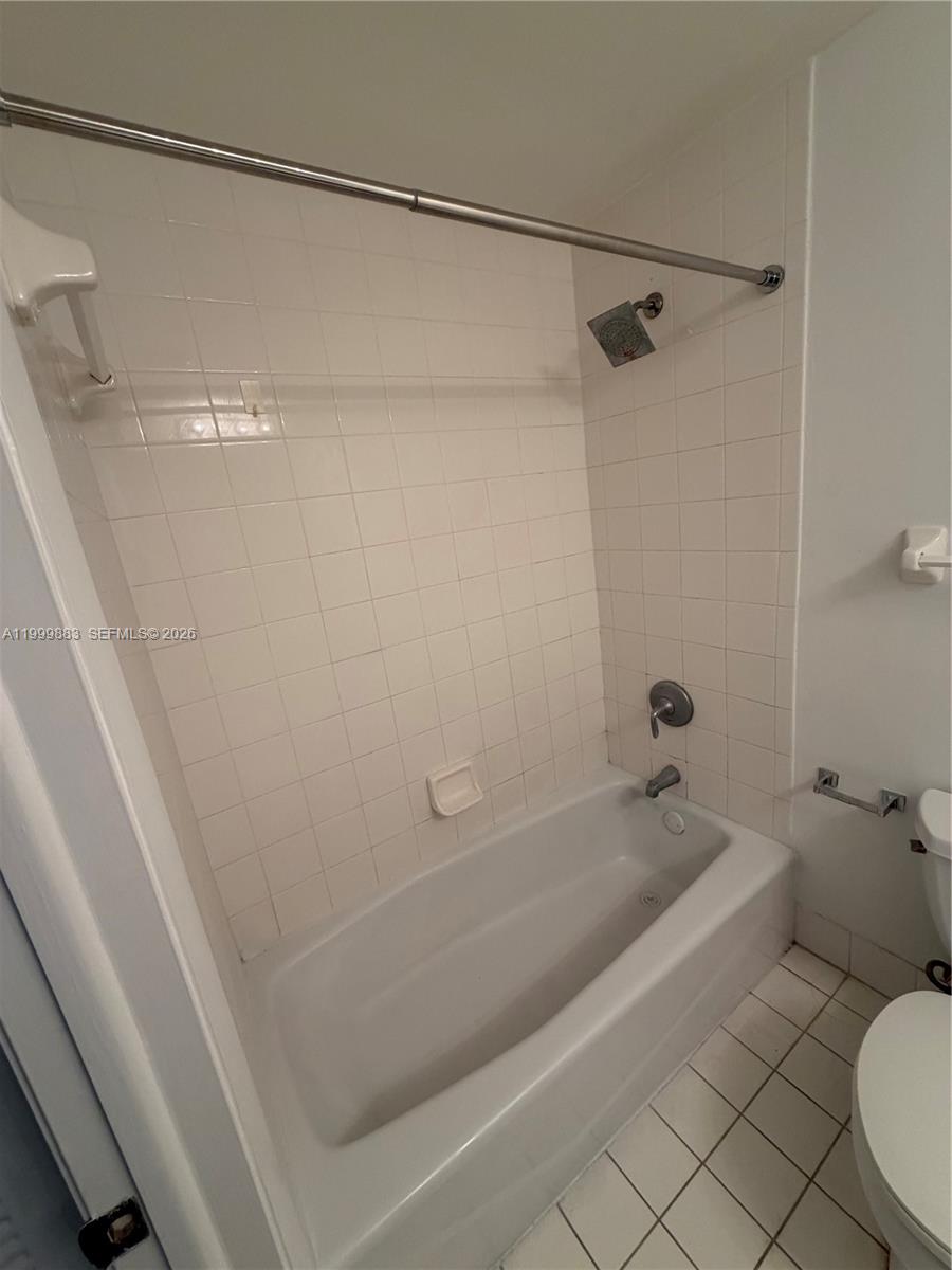 185 SE 14th Ter #1411, Miami FL 33131