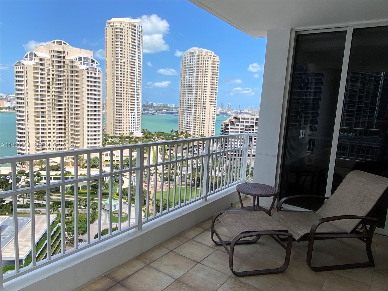 701 Brickell Key Blvd #2104, Miami FL 33131