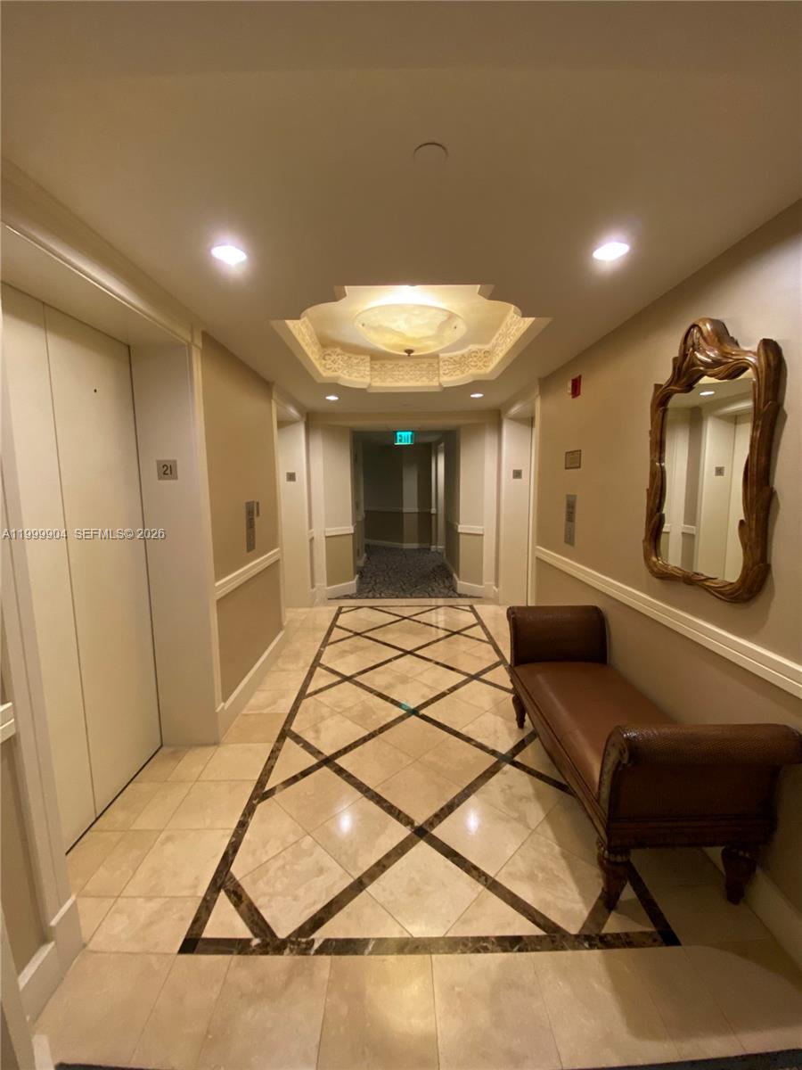 701 Brickell Key Blvd #2104, Miami FL 33131