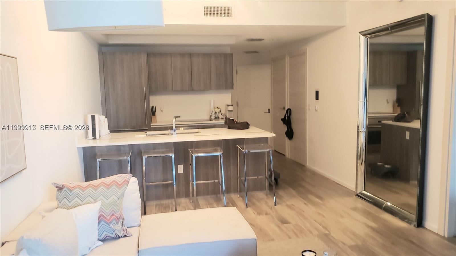 801 S Miami Ave #1008, Miami FL 33130